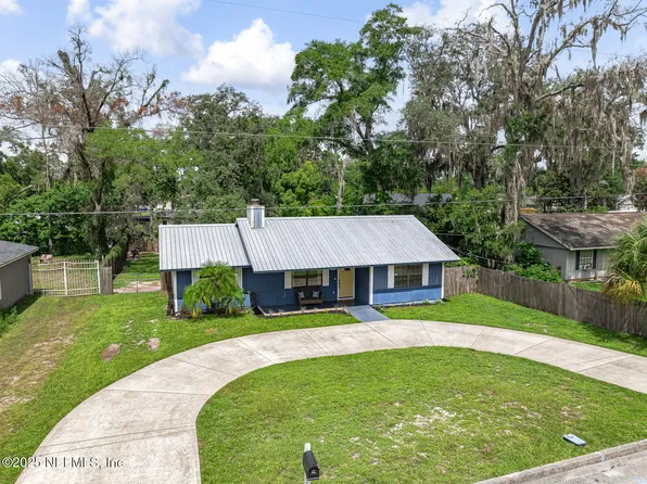 1410 CLEVELAND Avenue, Palatka, FL 32177