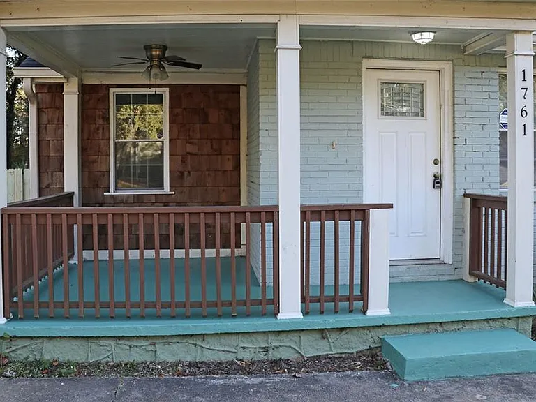 1761 Terry Mill Rd SE — Photo 2