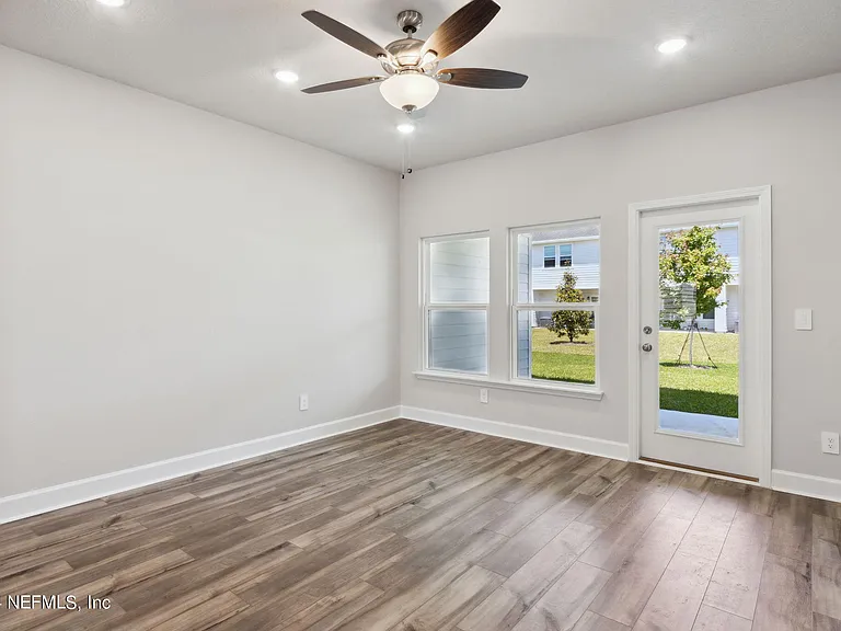 95337 Katherine St — Photo 36