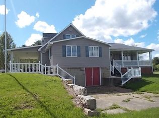 331 Sunny Rd, Lickingville, PA 16332