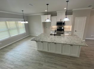 511 Cornerstone Rd, Lindale, TX 75771