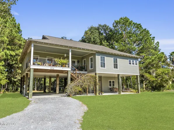 10720 Eagle Nest Rd, Ocean Springs, MS 39564