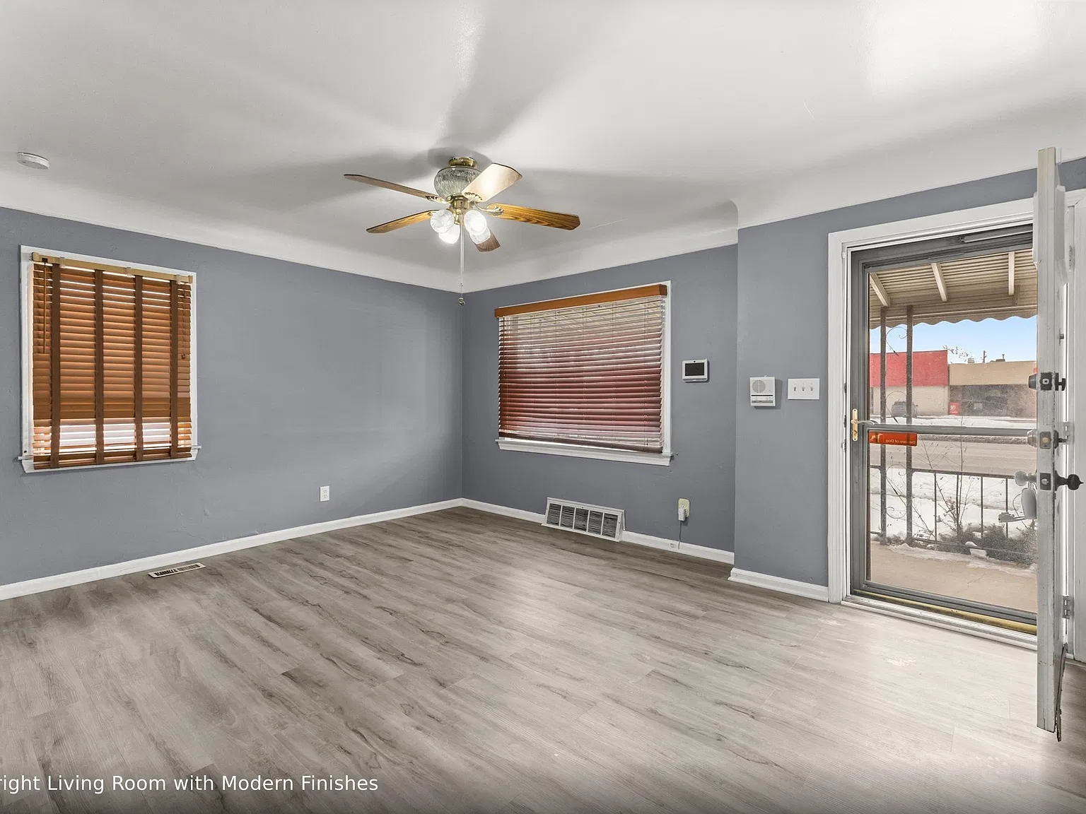 3 bed, 1434 sqft, $2,100 — Photo 2