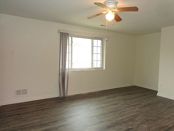 4th image of 2016 E Ocean View Ave APT 3
