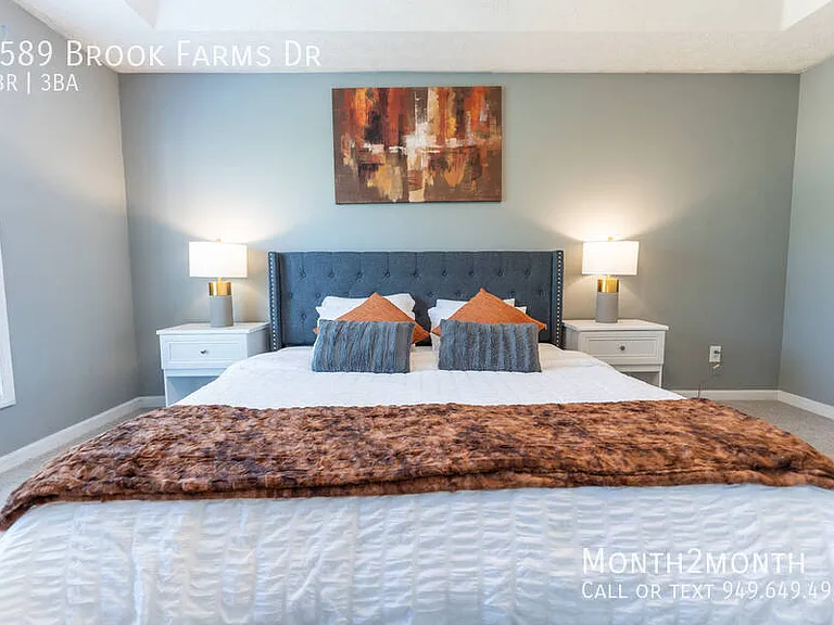 4589 Brook Farms Dr — Photo 16