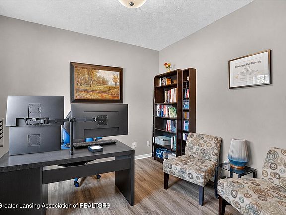 5th image of 1359 Kalorama Way