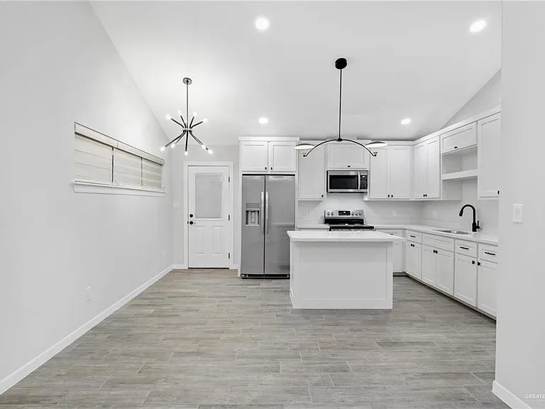 3401 N L St #A — Photo 5