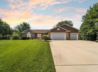 23515 111th St, Trevor, WI 53179