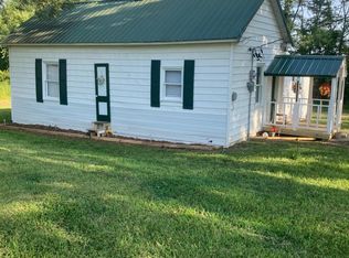 6494 O Hwy, Bunceton, MO 65237