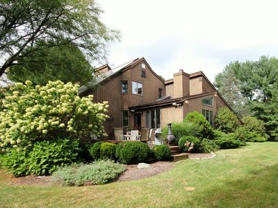 2 Old Field Ln, Weston, CT, 06883