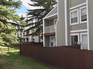 1820 56th St NW #43, Edmonton, AB T6L5L4