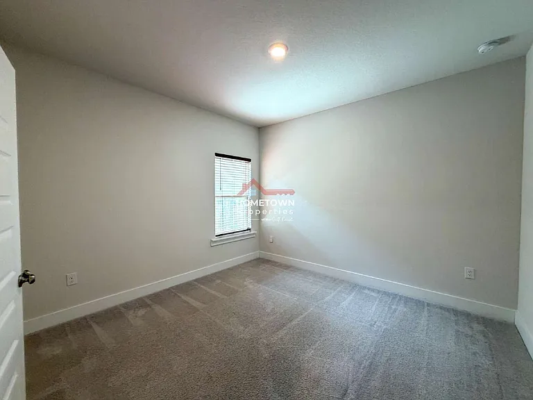 220 Camellia Dr — Photo 24
