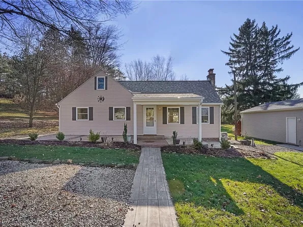 4506 Grafton Rd, Brunswick, OH 44212