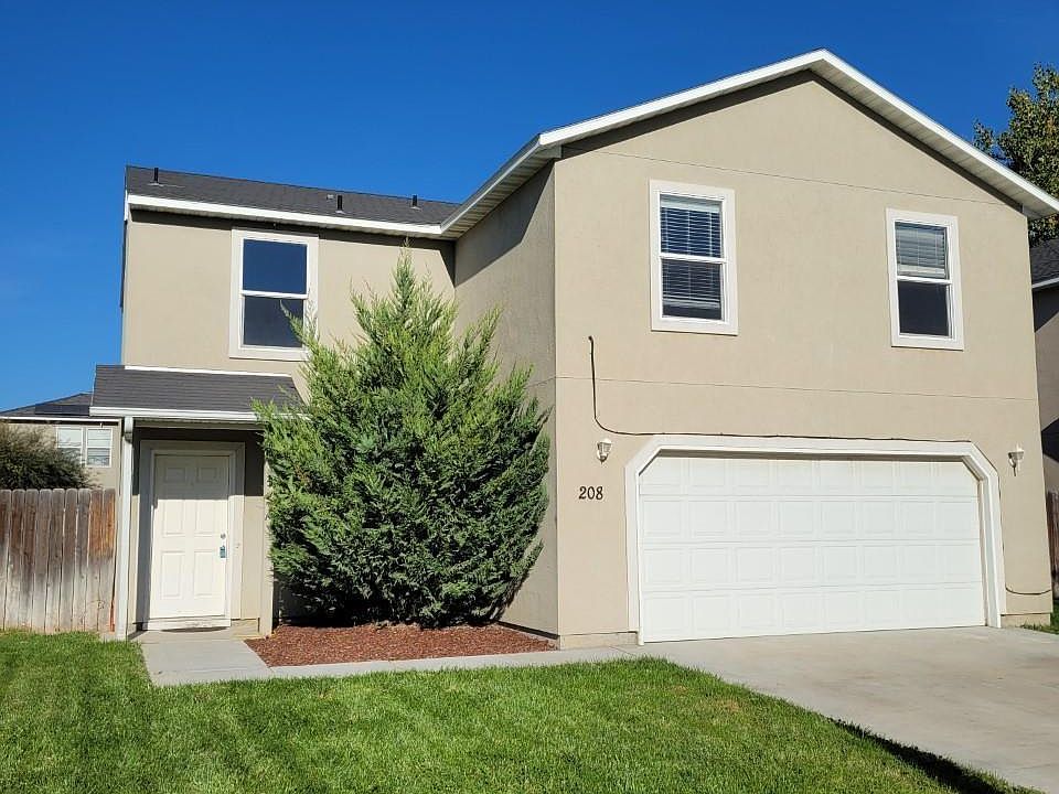 1st image of 208 Parkmont Way