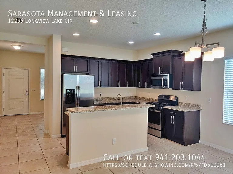 12256 Longview Lake Cir — Photo 4