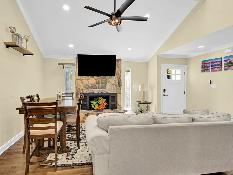 11116 Vista Canyon Dr — Photo 25