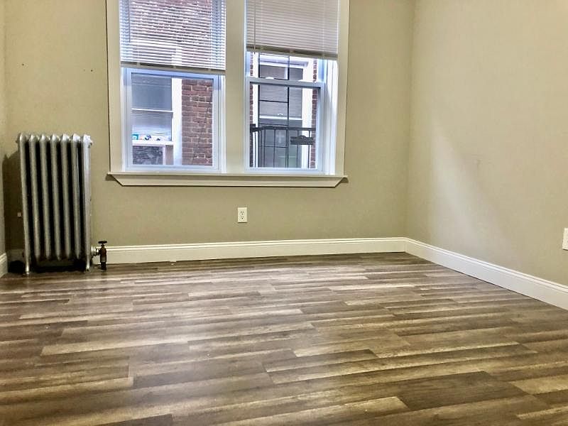 2nd image of 731 Avenue A #11Z