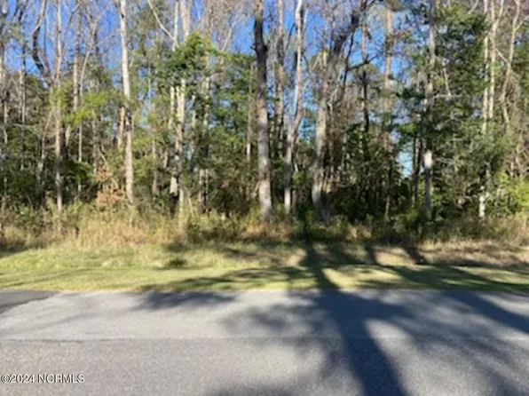 31 Pinewood Drive, Carolina Shores, NC 28467