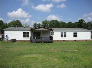 201 Vintage Ct, Greenwood, SC 29646