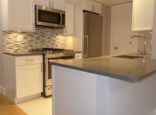 320 E 52nd St APT 9G, New York, NY 10022