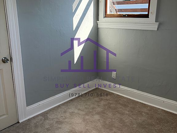 2nd image of 111 Ash St #10