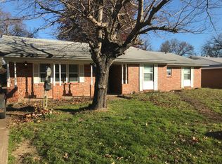 510 NE 4th St, Grand Prairie, TX 75050