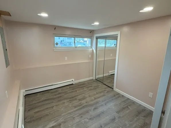 12 Prospect St #2, Central Islip, NY 11722