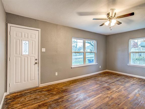 5th image of 211 W College Ave