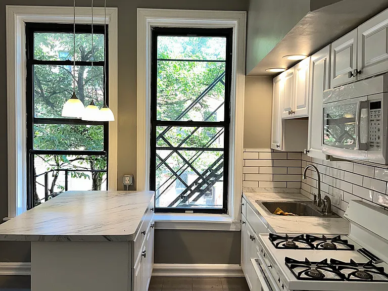 1901 S Racine Ave #2MIDDLE — Photo 9