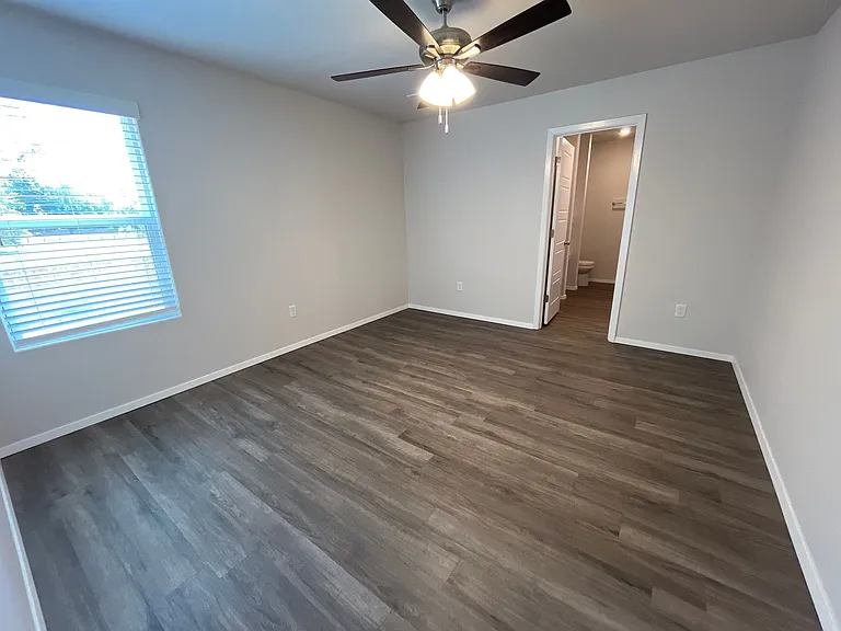 1701 Breckenridge St — Photo 17