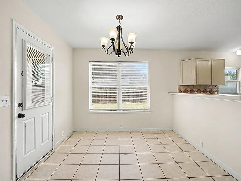 19130 Edens Dawn Dr — Photo 13