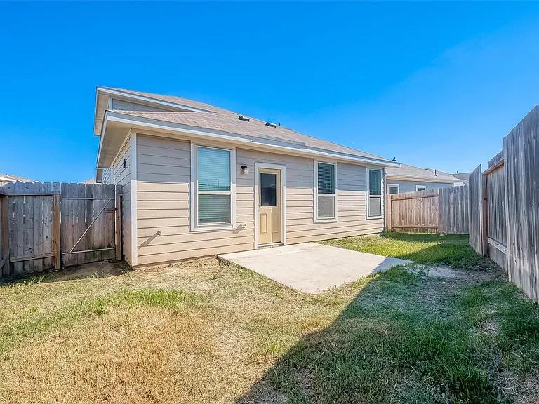 20033 Tuft Canyon Ct — Photo 45