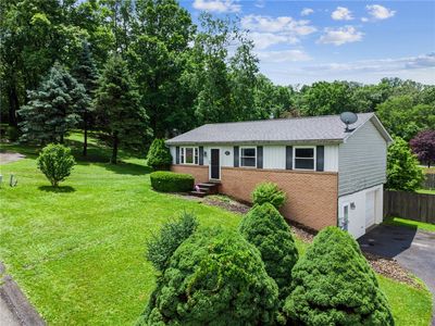 1526 Collinwood Pl, West Newton, PA, 15089