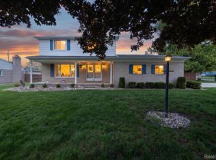 38010 John P St, Clinton Township, MI 48036