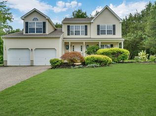 3 Carlson Ct, Jackson, NJ 08527