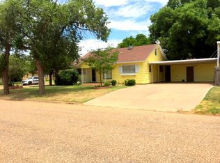 420 Poplar, Lockney, TX 79241