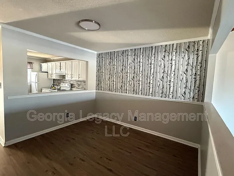 2505 W Broad St #521 — Photo 7