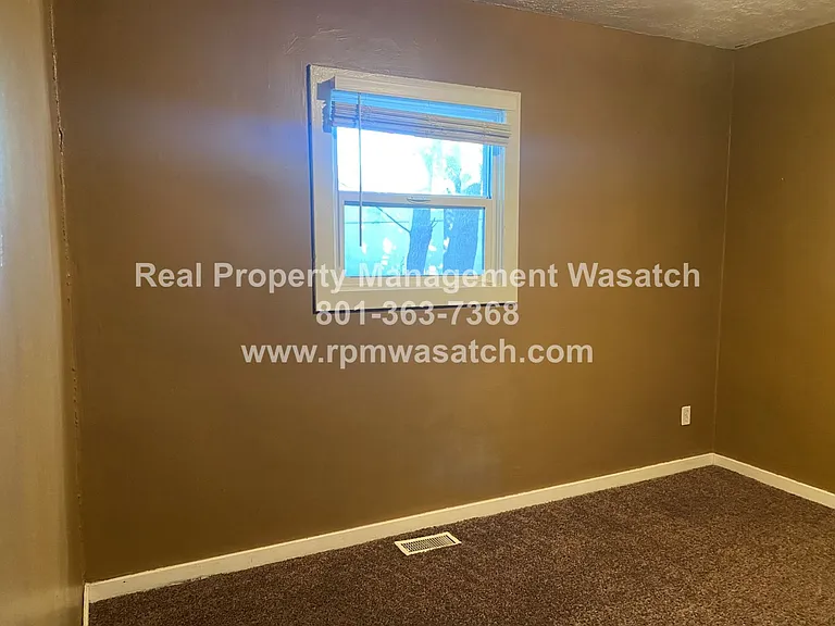 866 S McClelland St — Photo 17