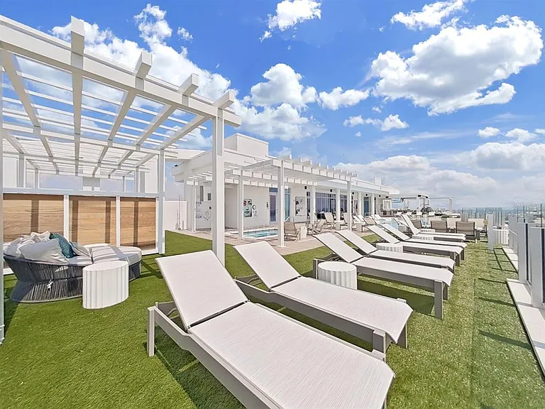 2910 W Barcelona St #604 — Photo 46
