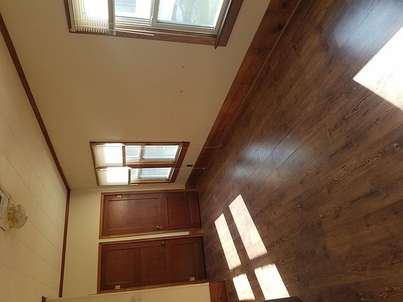 3rd image of 116 Oswald St