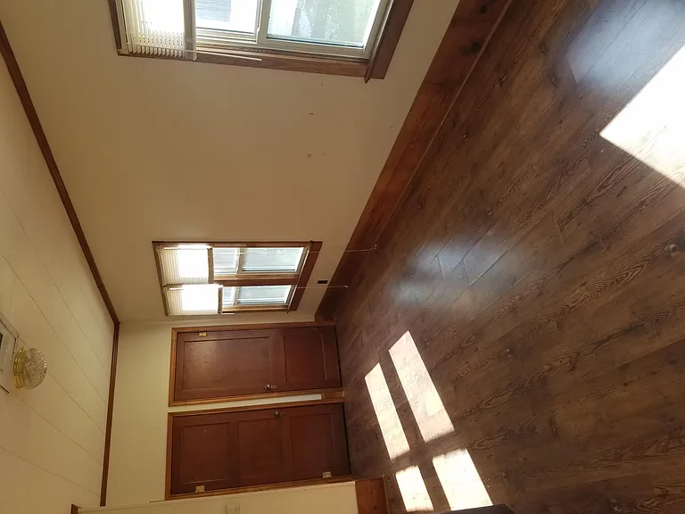 116 Oswald St — Photo 3