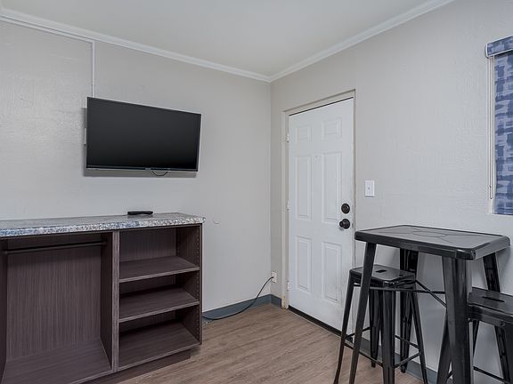 5th image of 5915 E Main St #134