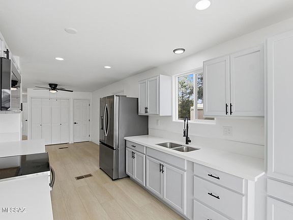 4th image of 17200 S La Villita Rd #55