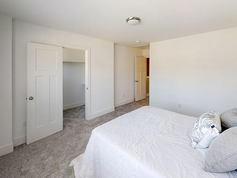 Magnolia Heights — Photo 15