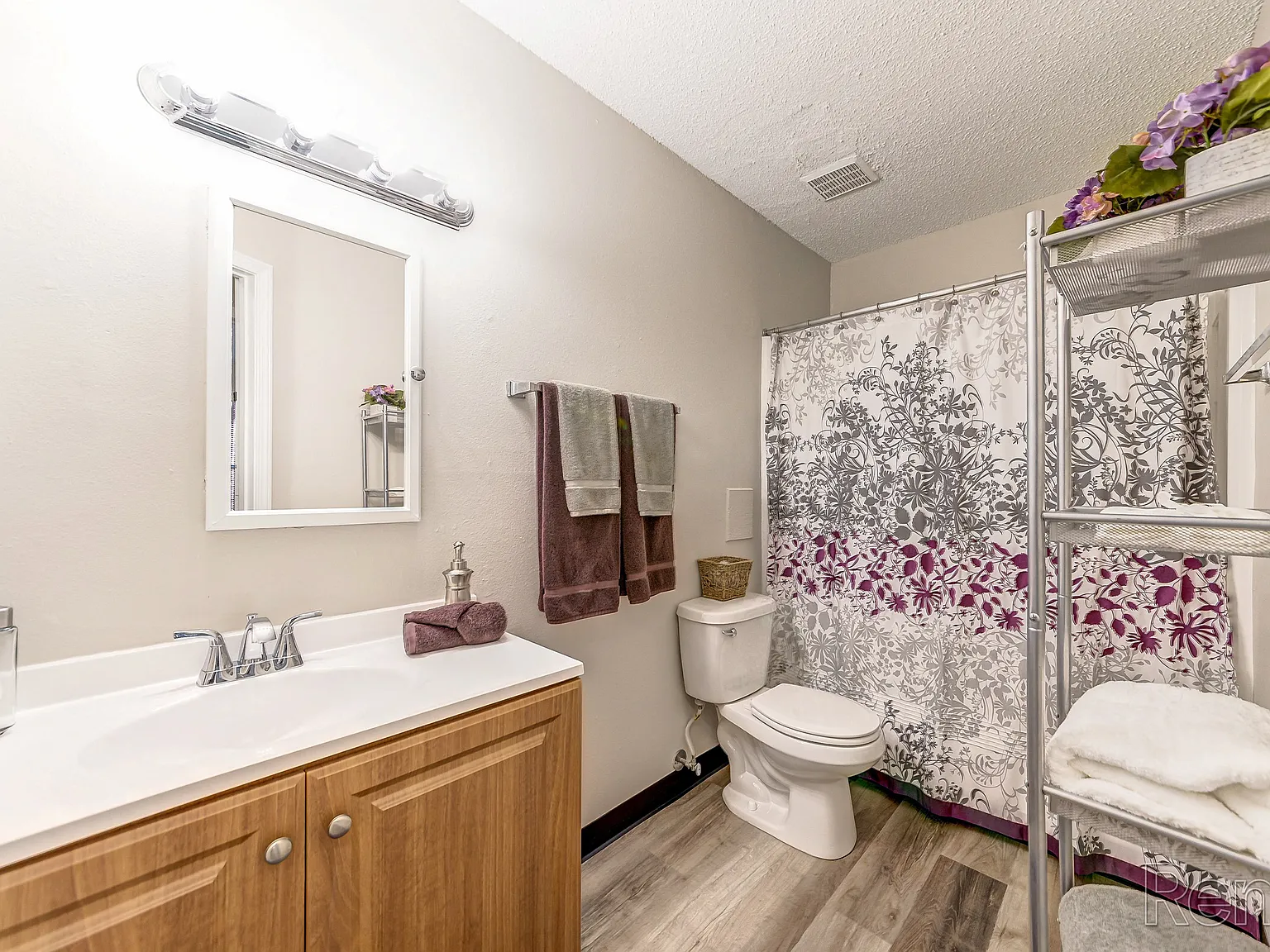 Casalon Parkway Apartments — Photo 3