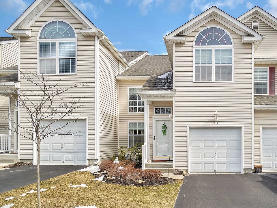 1st image of 142 Kettles Ln