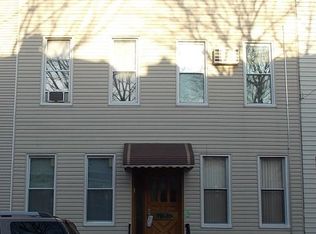 7039 67th Pl, Ridgewood, NY 11385