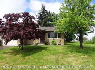 2114 2nd St, Springfield, OR 97477