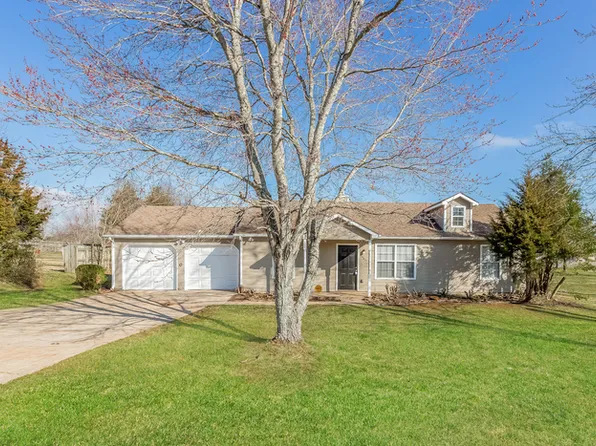 1585 Patterson Ln, Toney, AL 35773