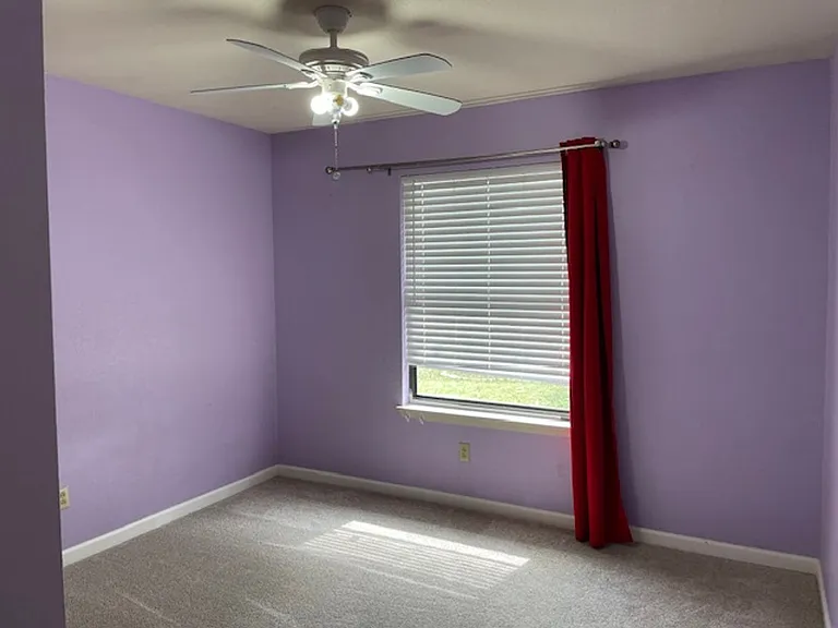 7601 Thompson Pkwy — Photo 11